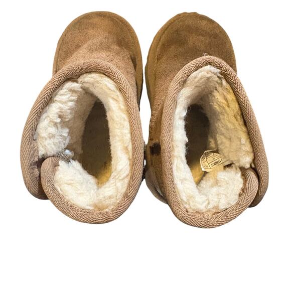 Ugg Jona Toddler Girls Suede Snap Boot - Picture 5 of 6